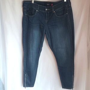 Ankle Zip Stiletto Skiny Jeans